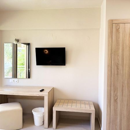 Acropolis Apartments Khersónisos Eksteriør bilde