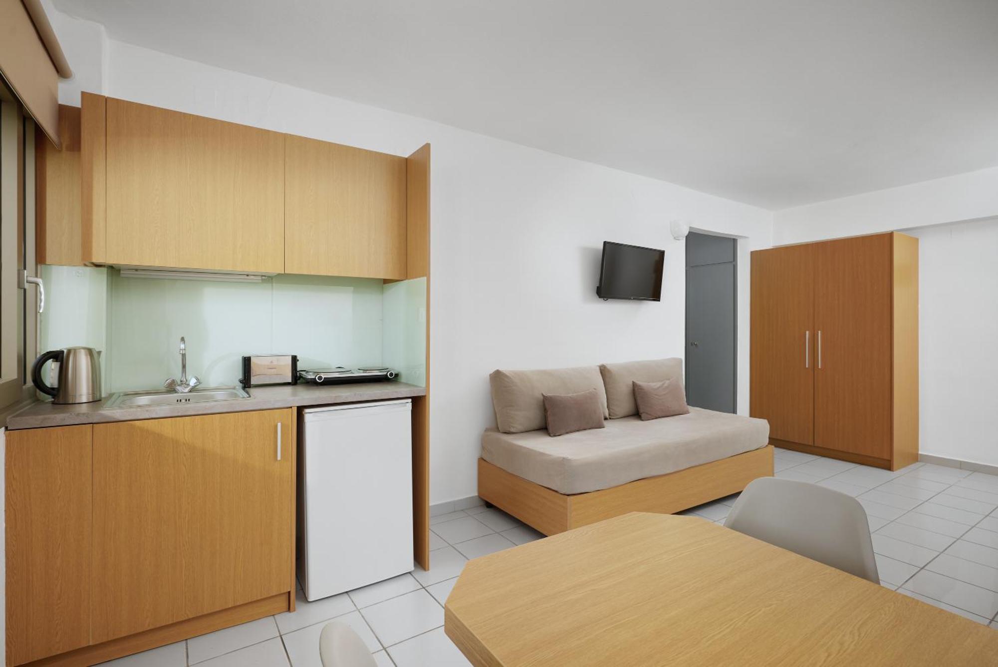 Acropolis Apartments Khersónisos Eksteriør bilde