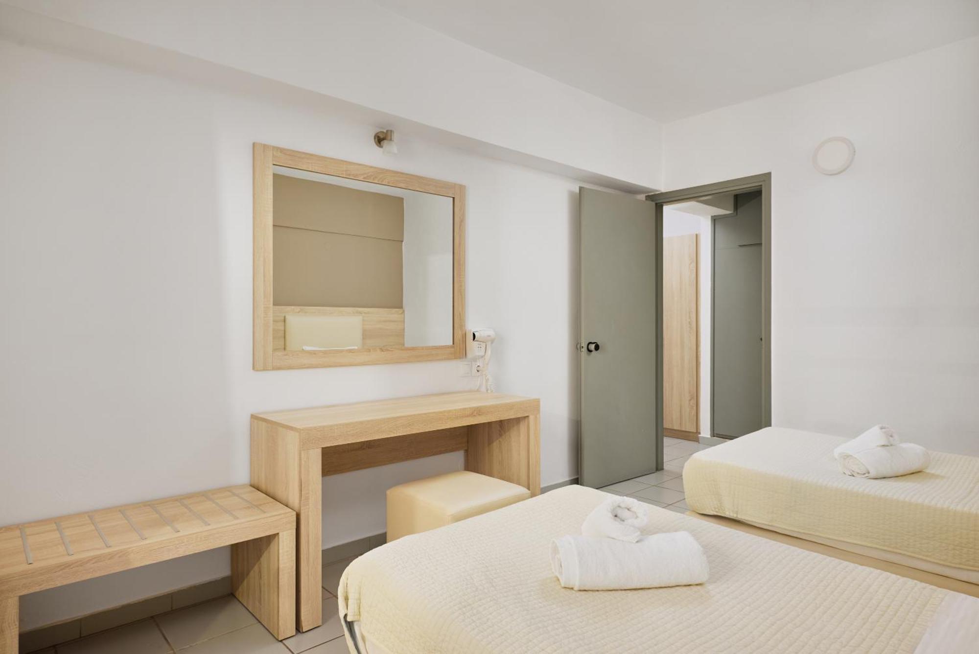 Acropolis Apartments Khersónisos Eksteriør bilde