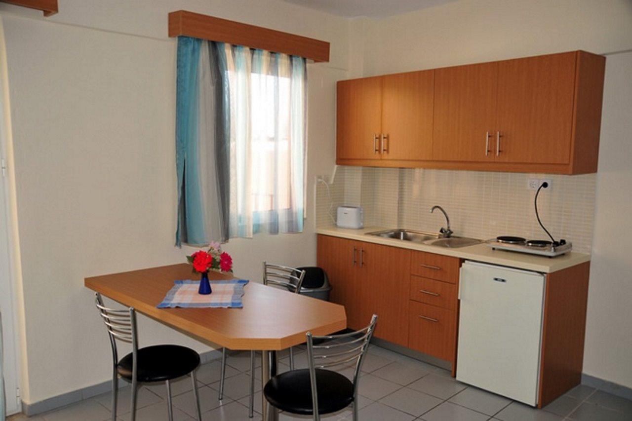 Acropolis Apartments Khersónisos Eksteriør bilde