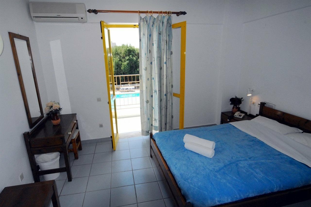 Acropolis Apartments Khersónisos Eksteriør bilde