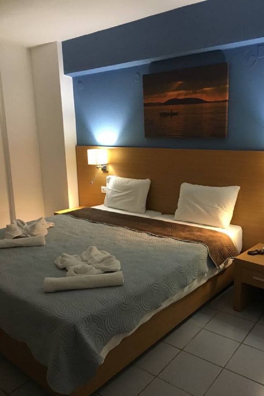 Acropolis Apartments Khersónisos Eksteriør bilde